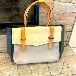 Reed krakoff 8/10 corners and inside very pretty